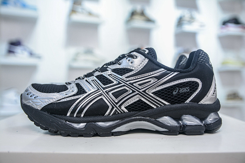 ASICS Running Shoes product