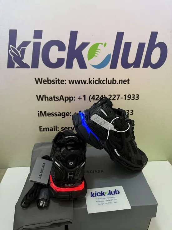 Balenciaga Runner Black LED Light 853225 WRNLD 1000