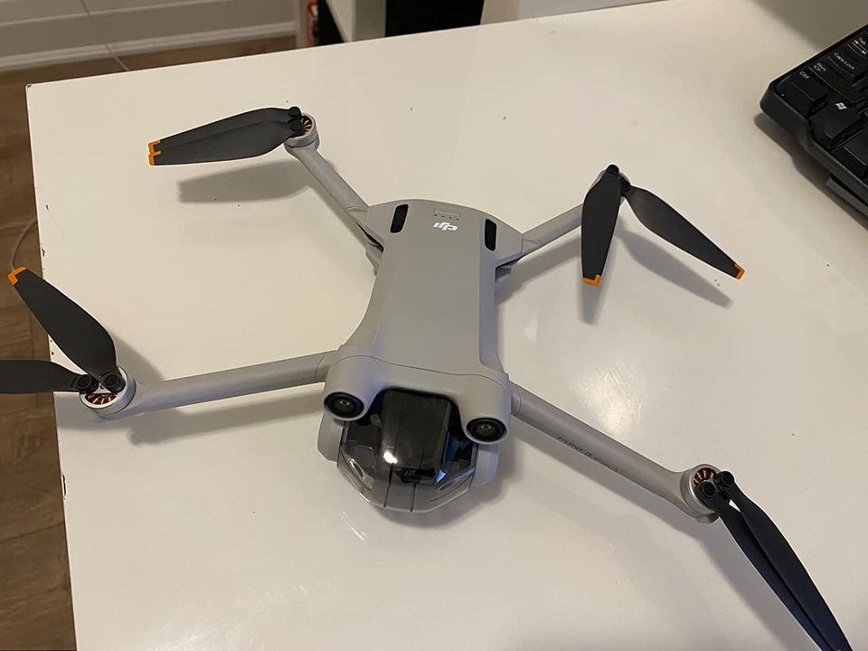 DJI Mini 3 Pro (DJI RC) – and Camera Drone with 4K60fps Video