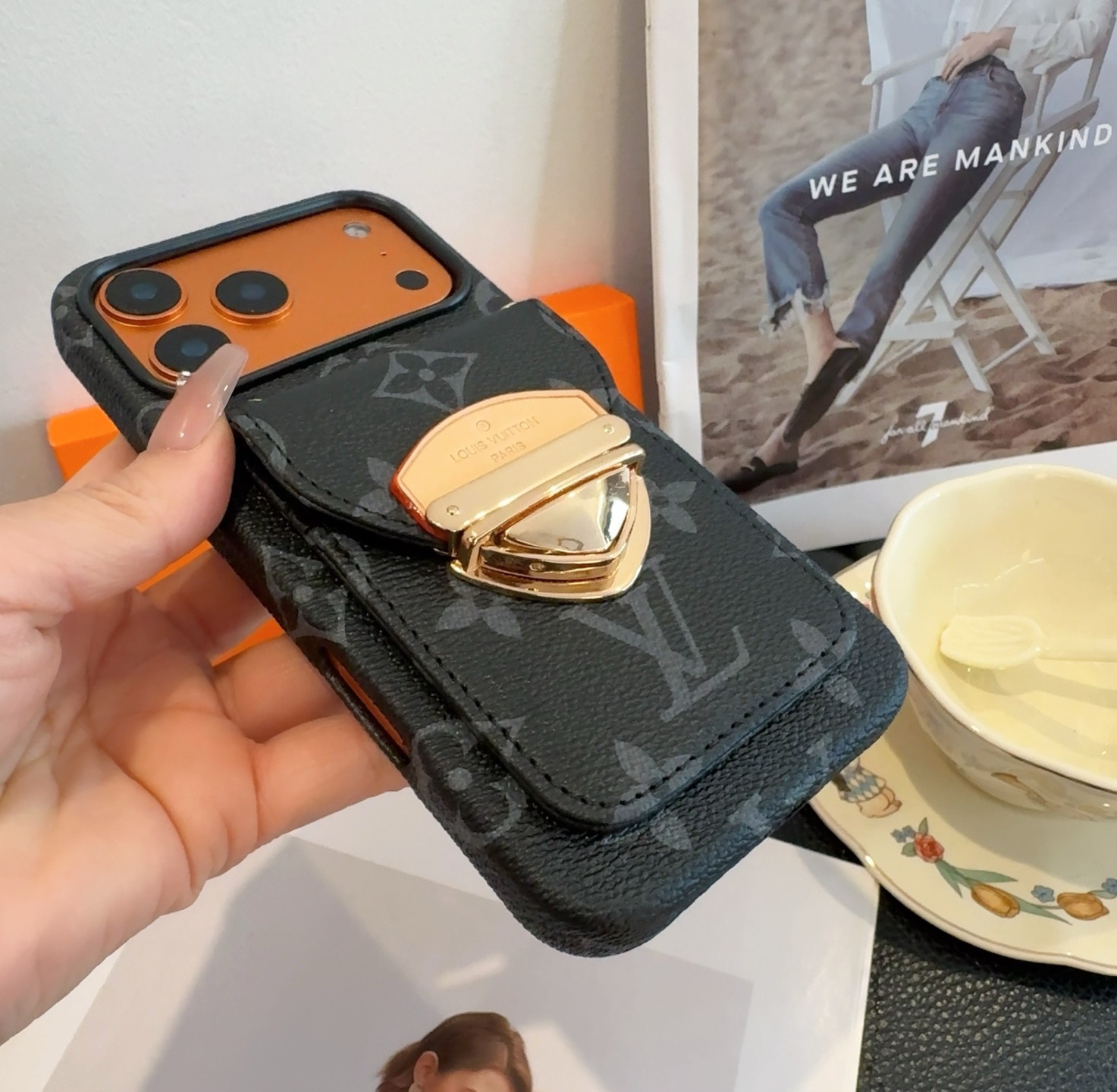 LV Classic Monogram Card Holder Phone Case