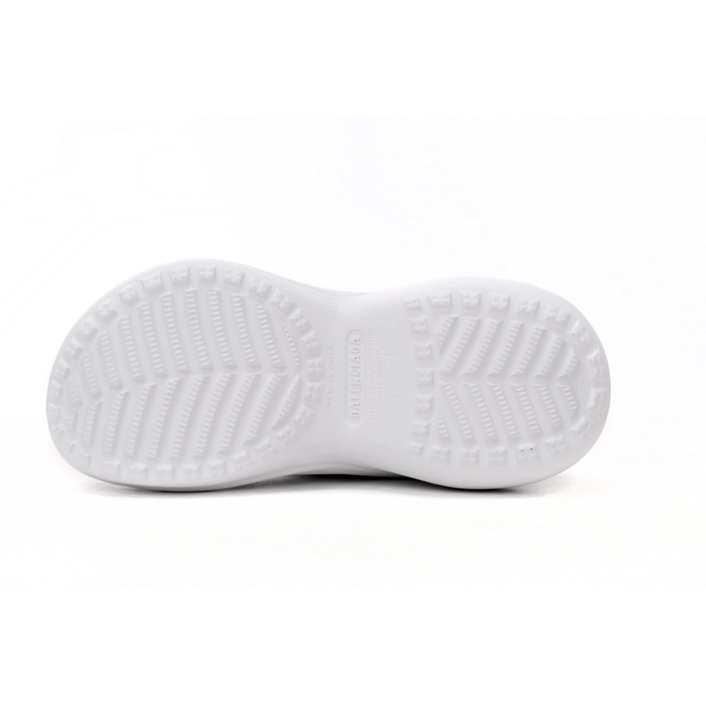 BALENCIAGA Pool Crocs White 677389 W1S8E 9000 - ogsneaker