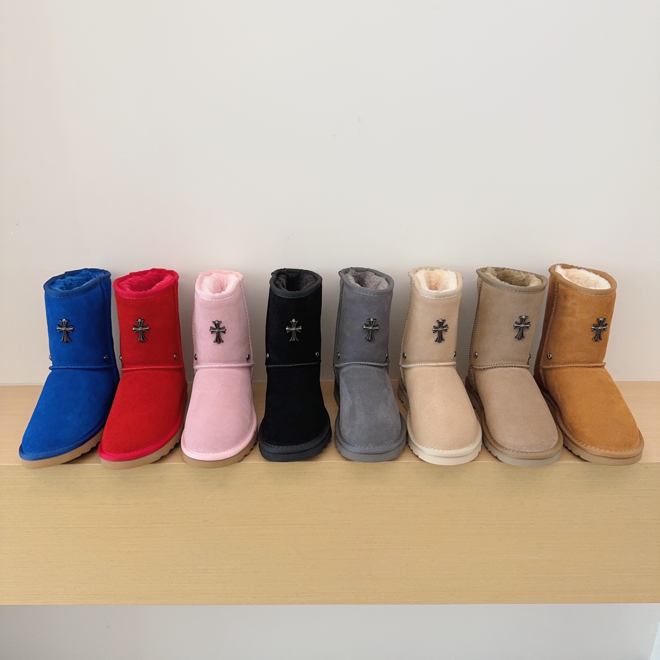 UGG Kids 5825 Mid-Calf Boots Cross Motif