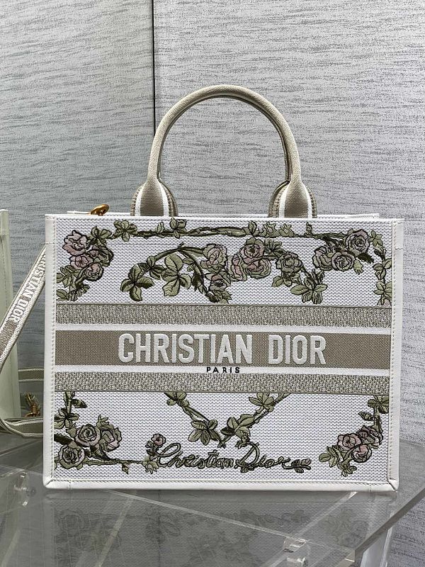 Dior Book Tote Medium Green Garden