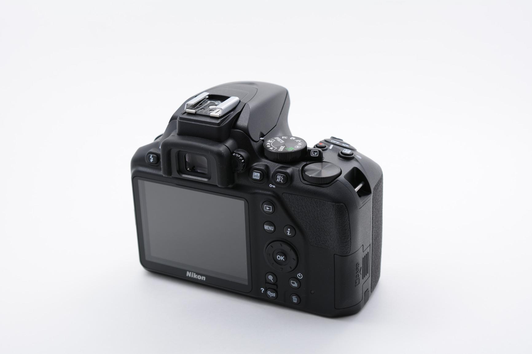 Nikon D3500 W/ AF-P DX NIKKOR 18-55mm f/3.5-5.6G VR Black