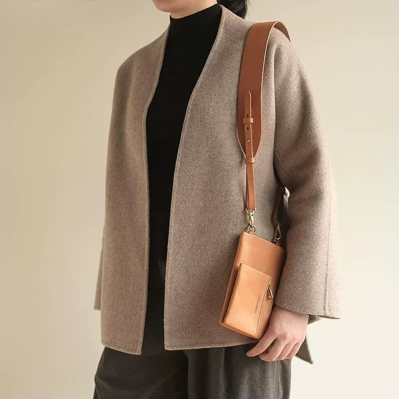 Square zipper crossbody bag