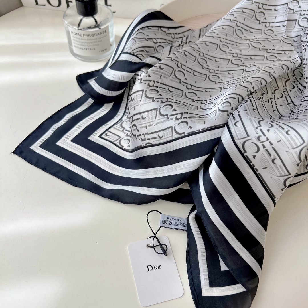 Dior Square Scarf Style 004