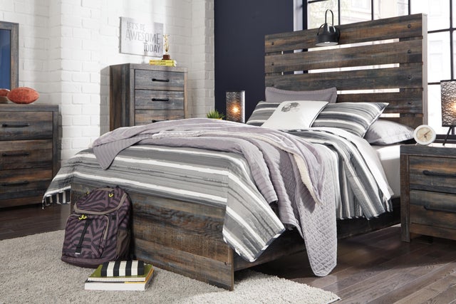 Cambeck / Drystan Panel Bed