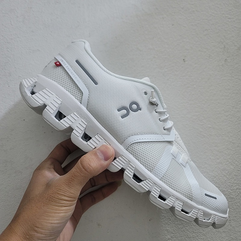 On Cloud 5 colour options