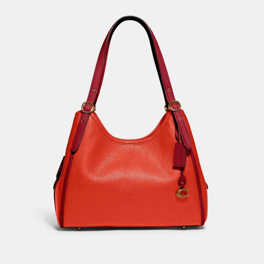 COAthtCH Classic handbags