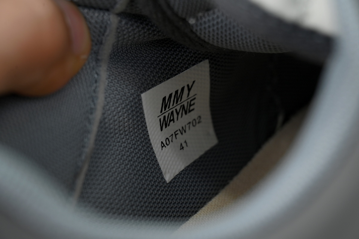 Mihara Yasuhiro Grayish White NO.741