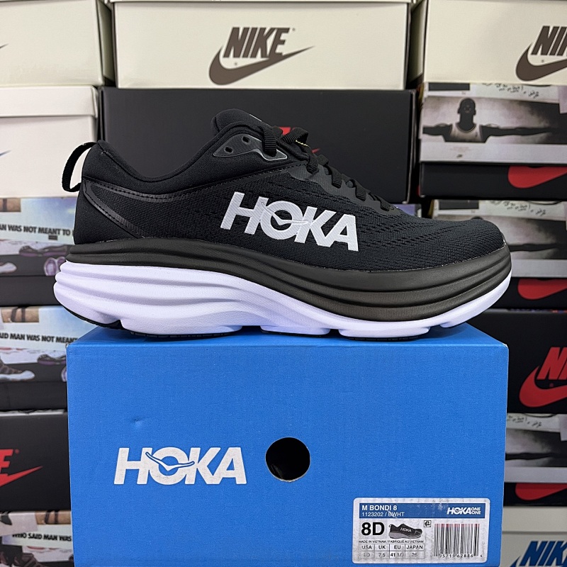 Hoka Bondi 8 Sneakers