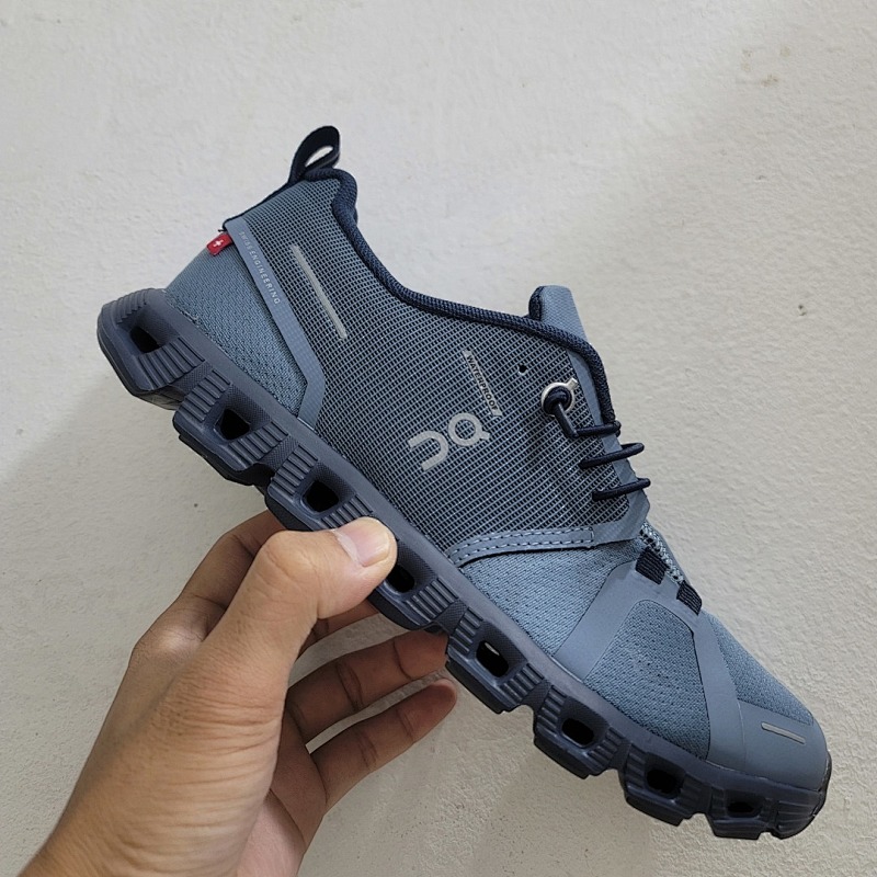 On Cloud 5 colour options