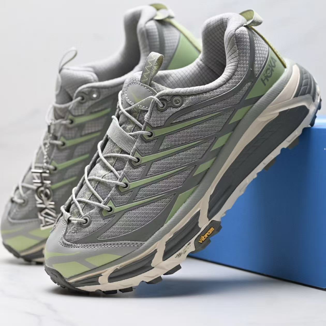 HOKA Mafate Three 2