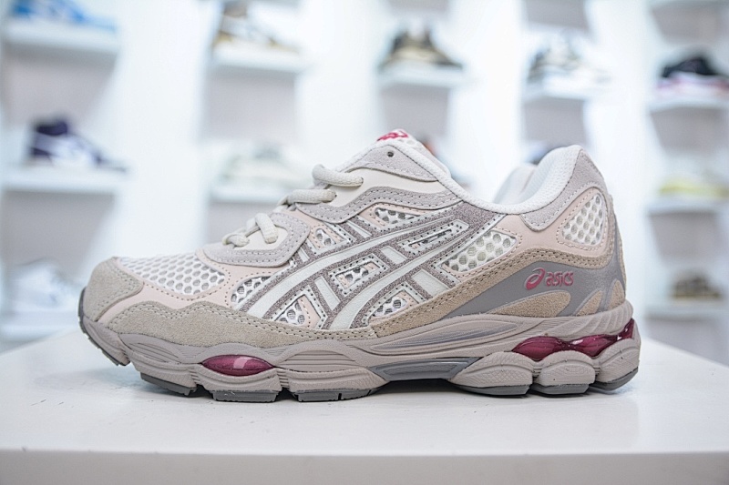 ASICS Running Shoes product