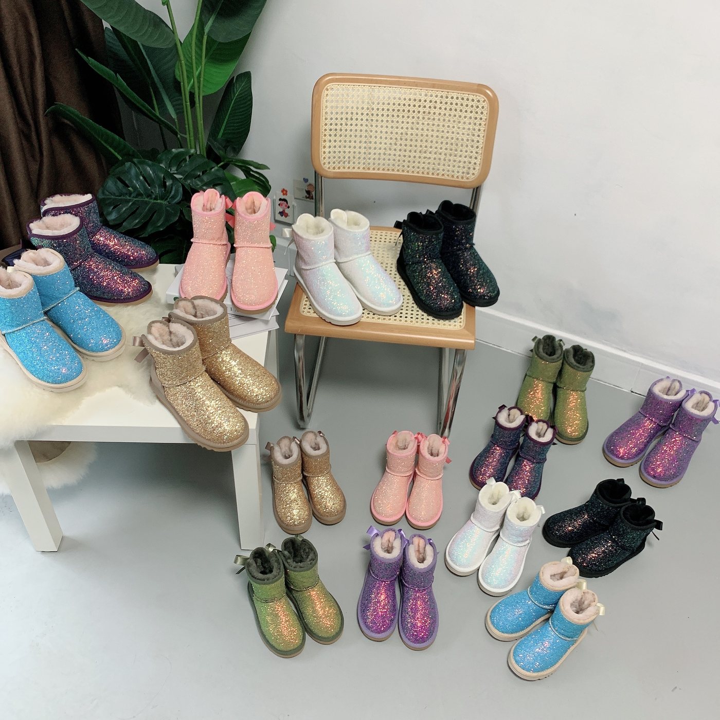 UGG 78 Glitter Classic Mini Boots