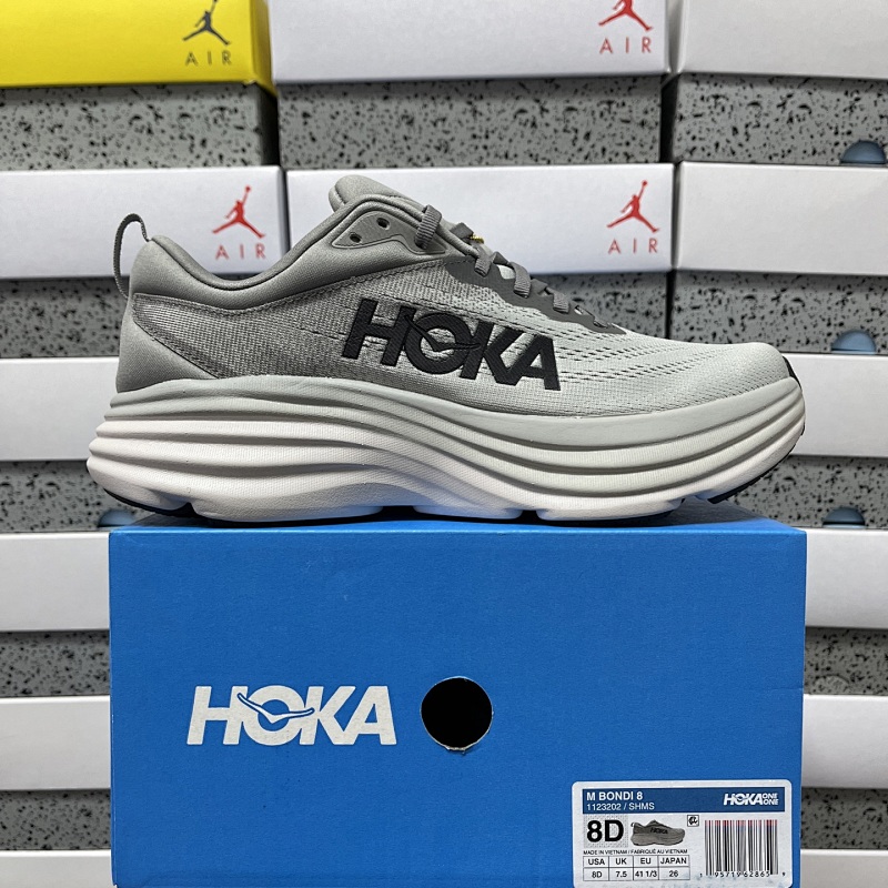 Hoka Bondi 8 Sneakers