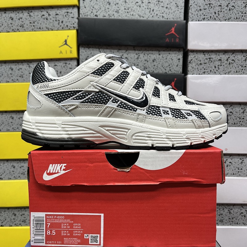 Nike P-6000