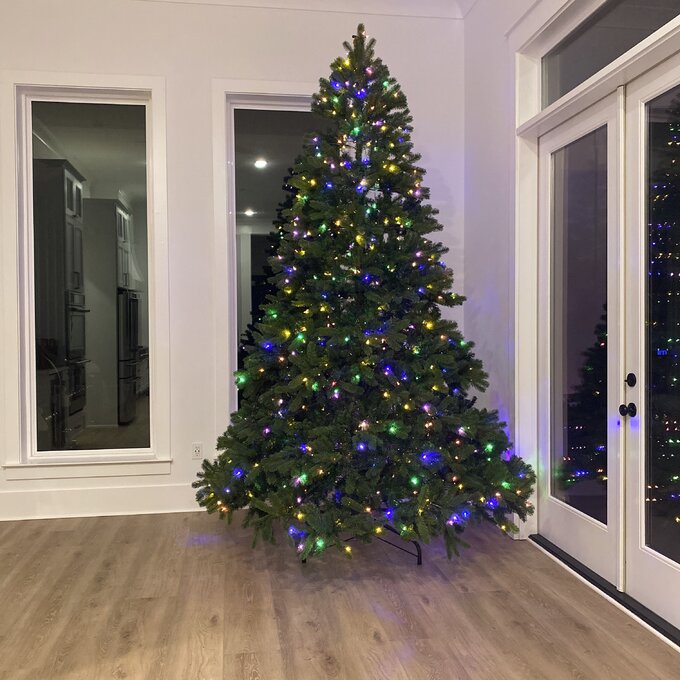 Omusa Lighted Artificial Fir Christmas Tree