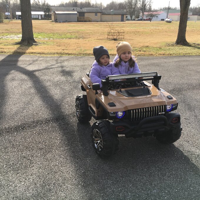 2-Seater Electric Ride on Police Car SUV Truck Toy