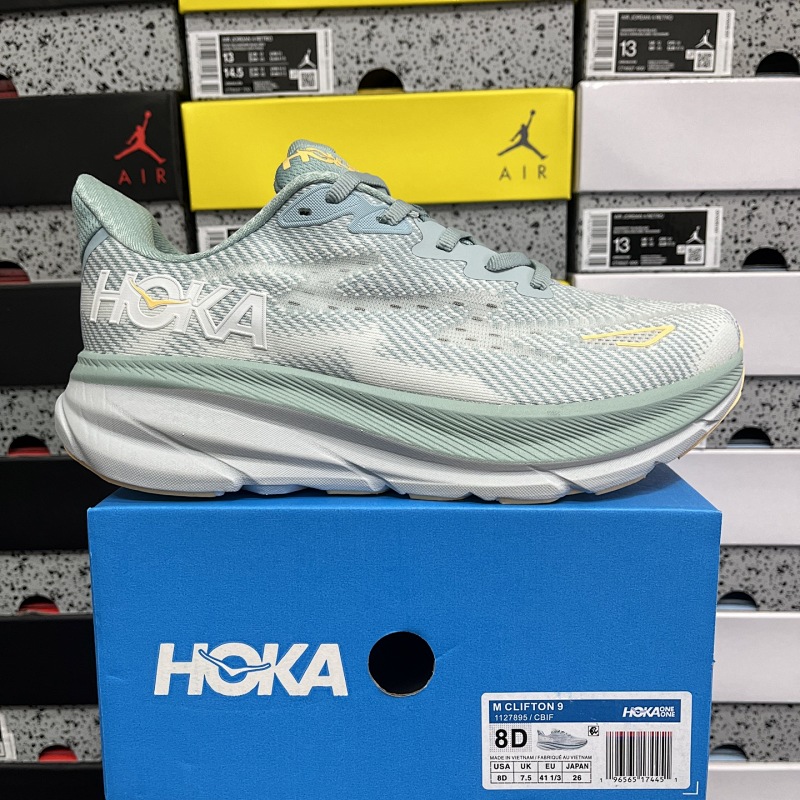 Hoka Clifton 9 Sneakers