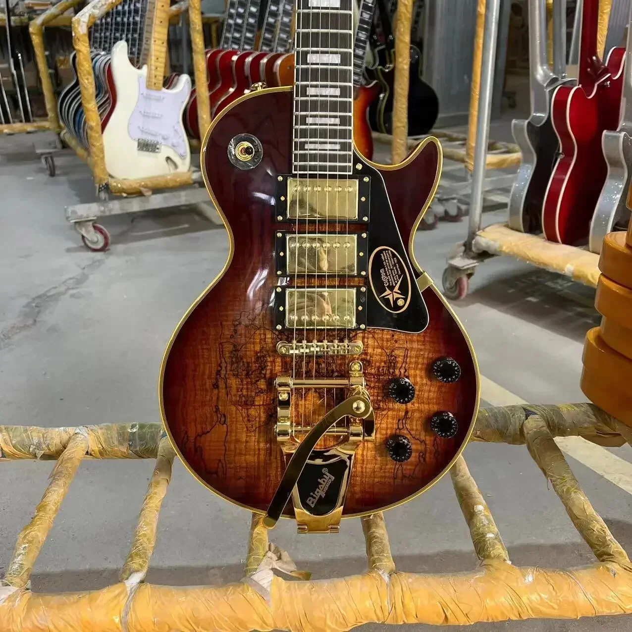 Electric Guitar,Mahogany Body Vintage Sunburst ColorDecayed Maple