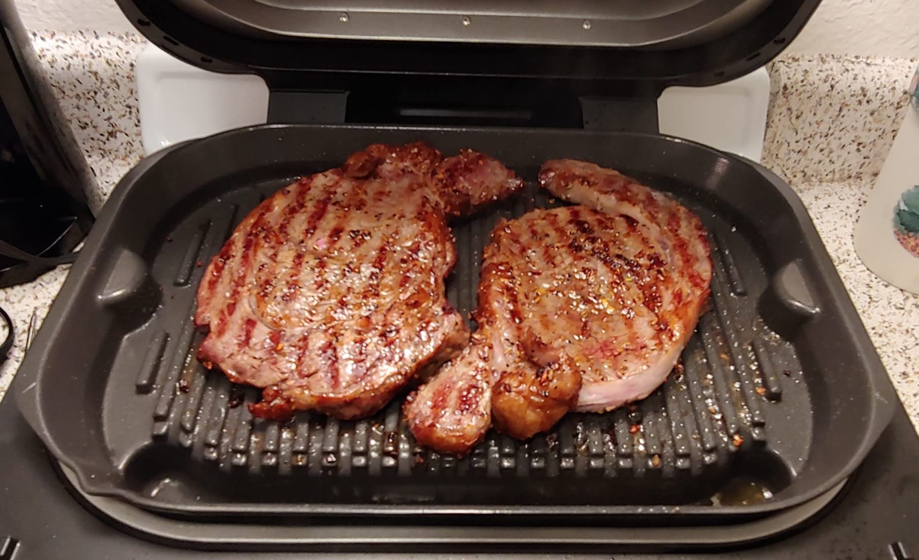 Ninja IG651 Foodi Smart XL Pro 7-in-1 Indoor Grill/Griddle Combo