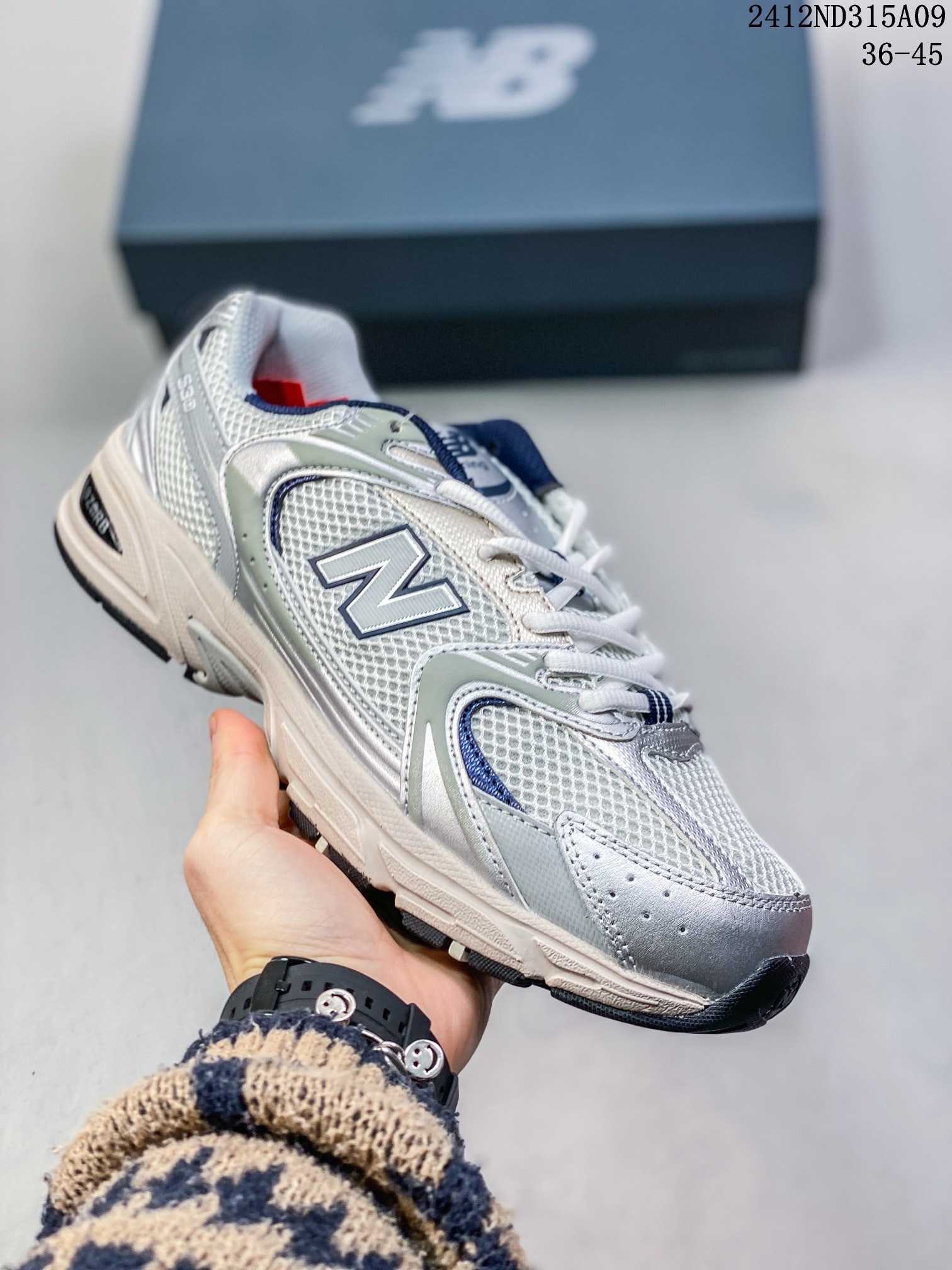 New Balance 530