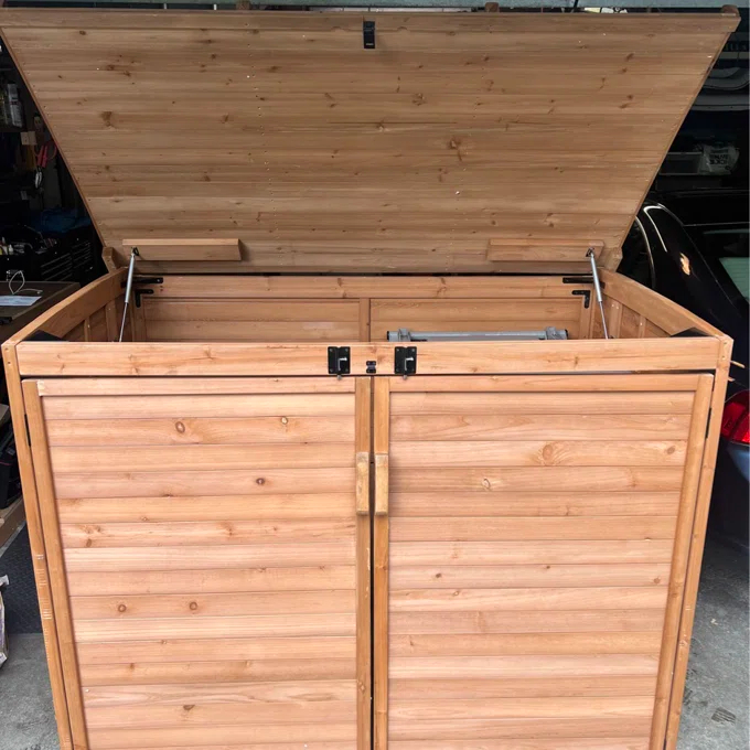 Large Horizontal Refuse Storage Shed
