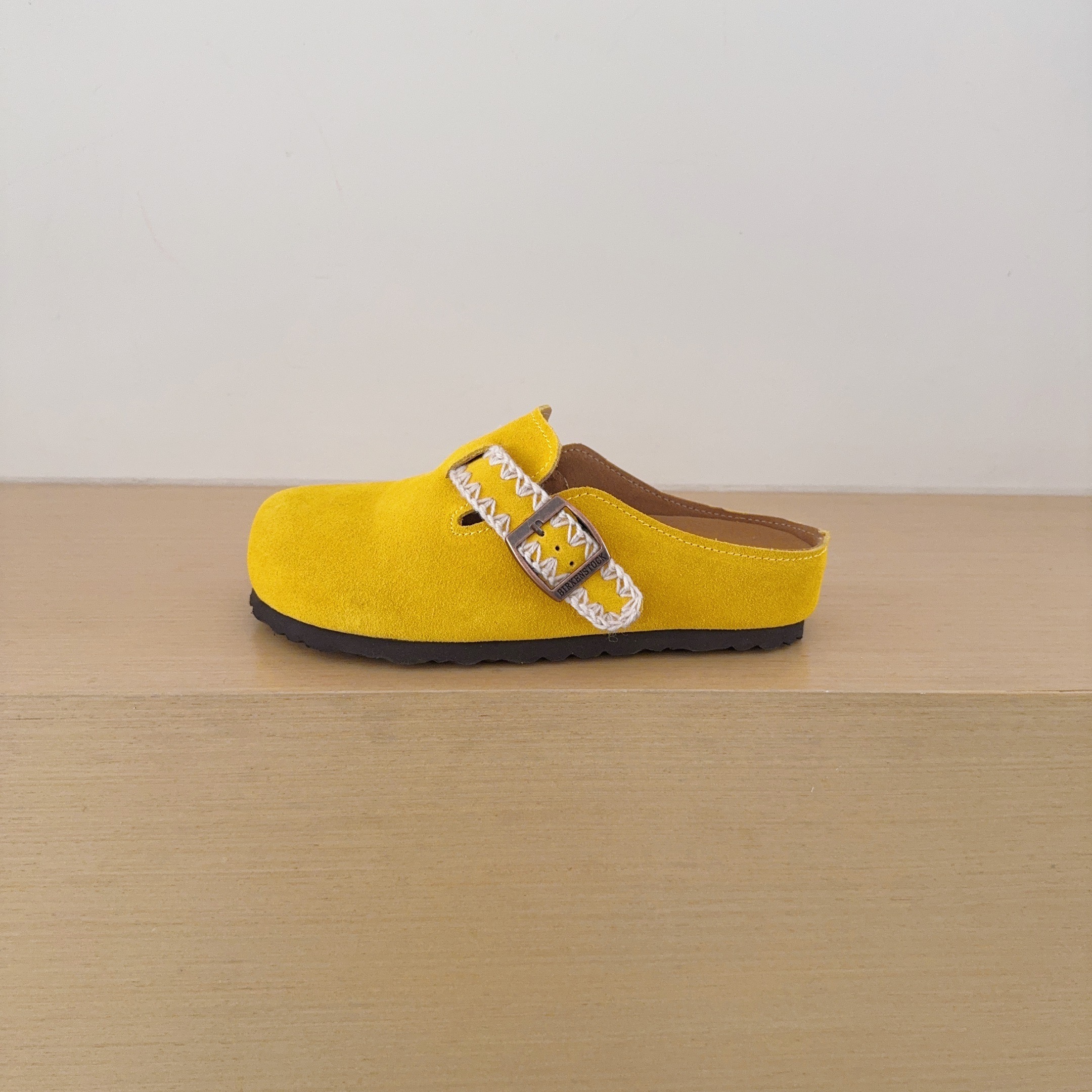 UGG Footwear Style 062