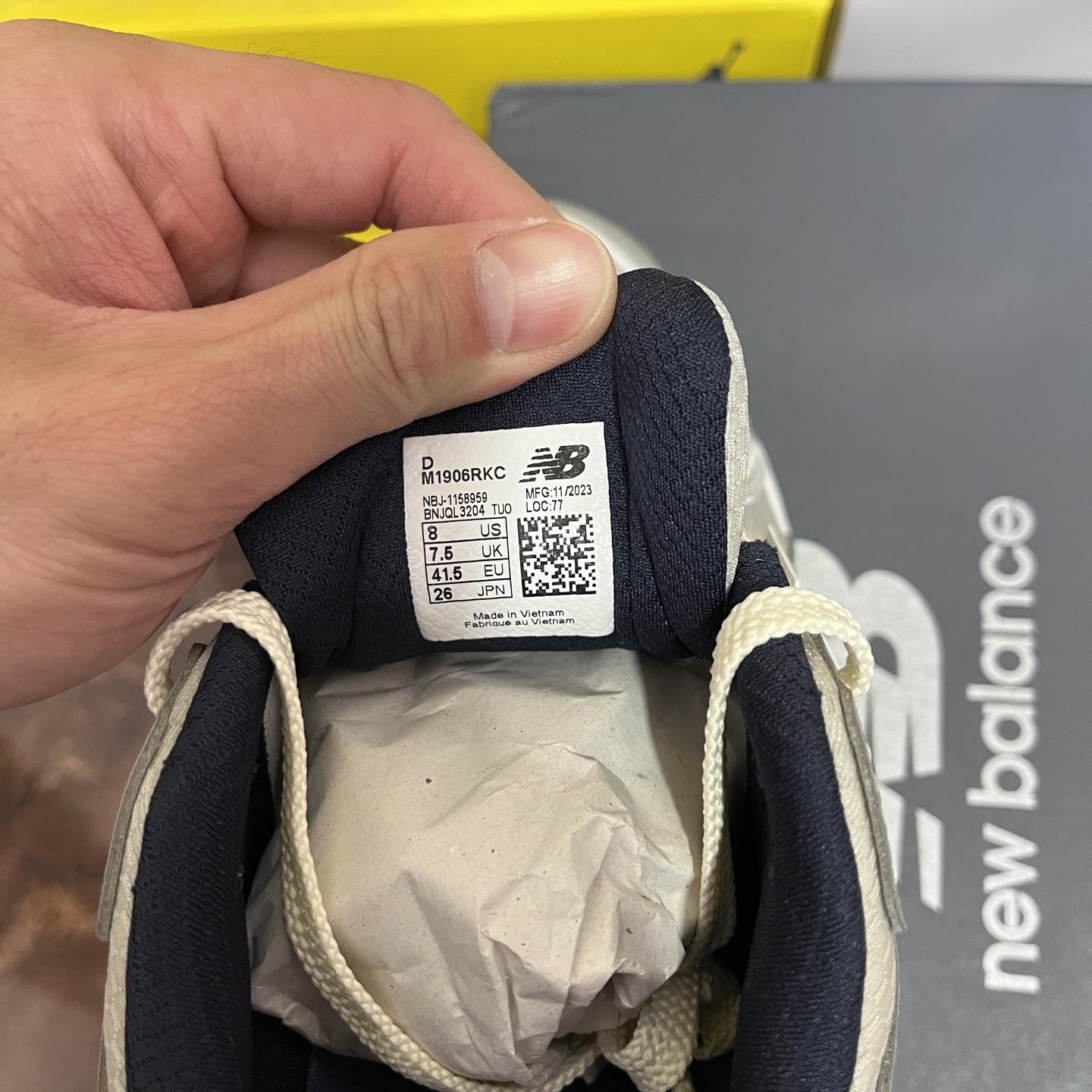 New Balance 1906 Sneakers detail 1