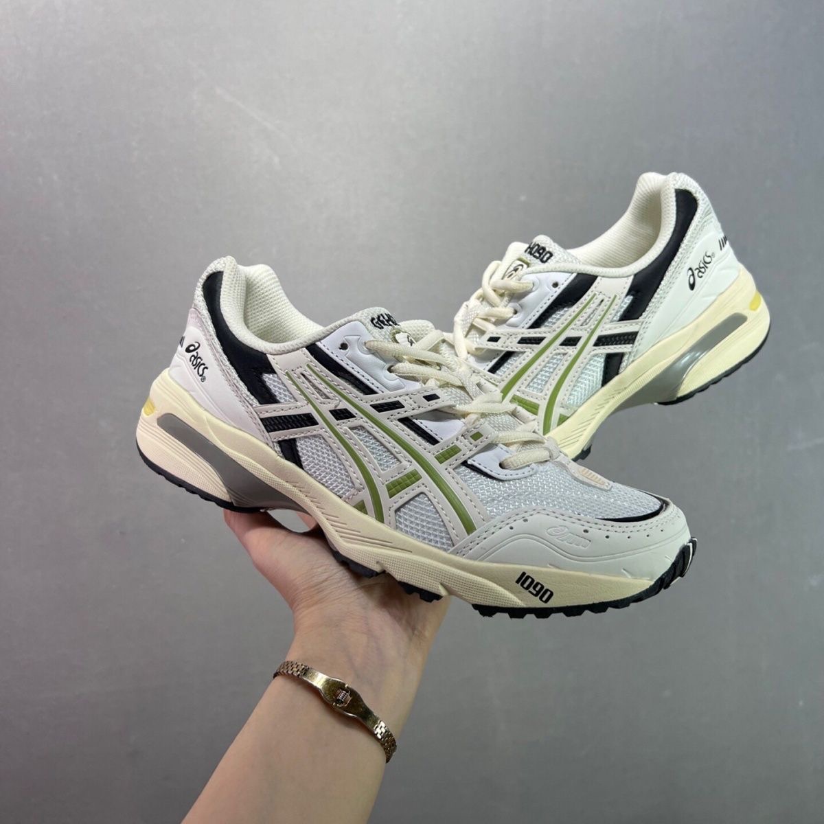 ASICS Gel-1090