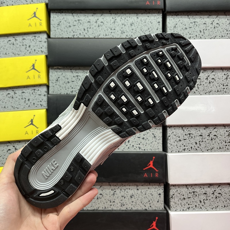 Nike P-6000