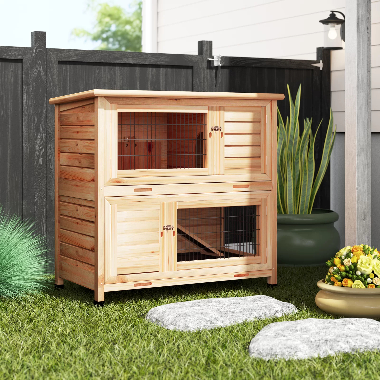 Gatsby Weather Resistant Hutch with Ramp