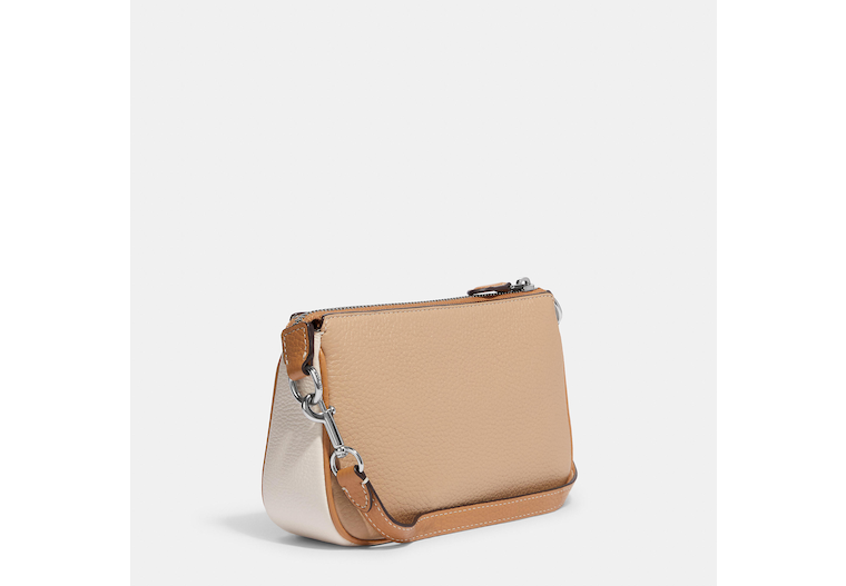 COAthtCH Classic handbags