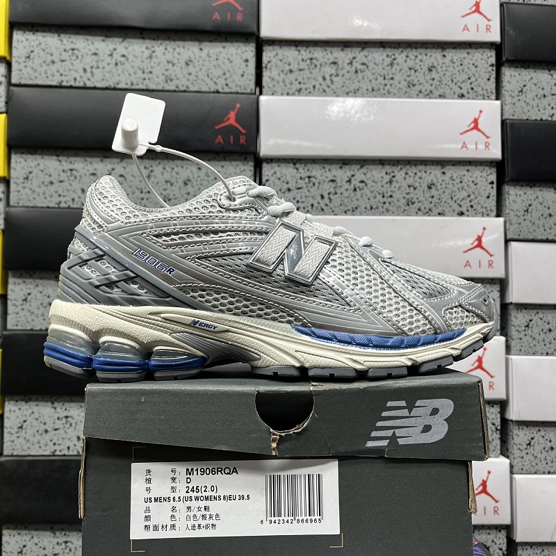 New Balance 1906 Sneakers