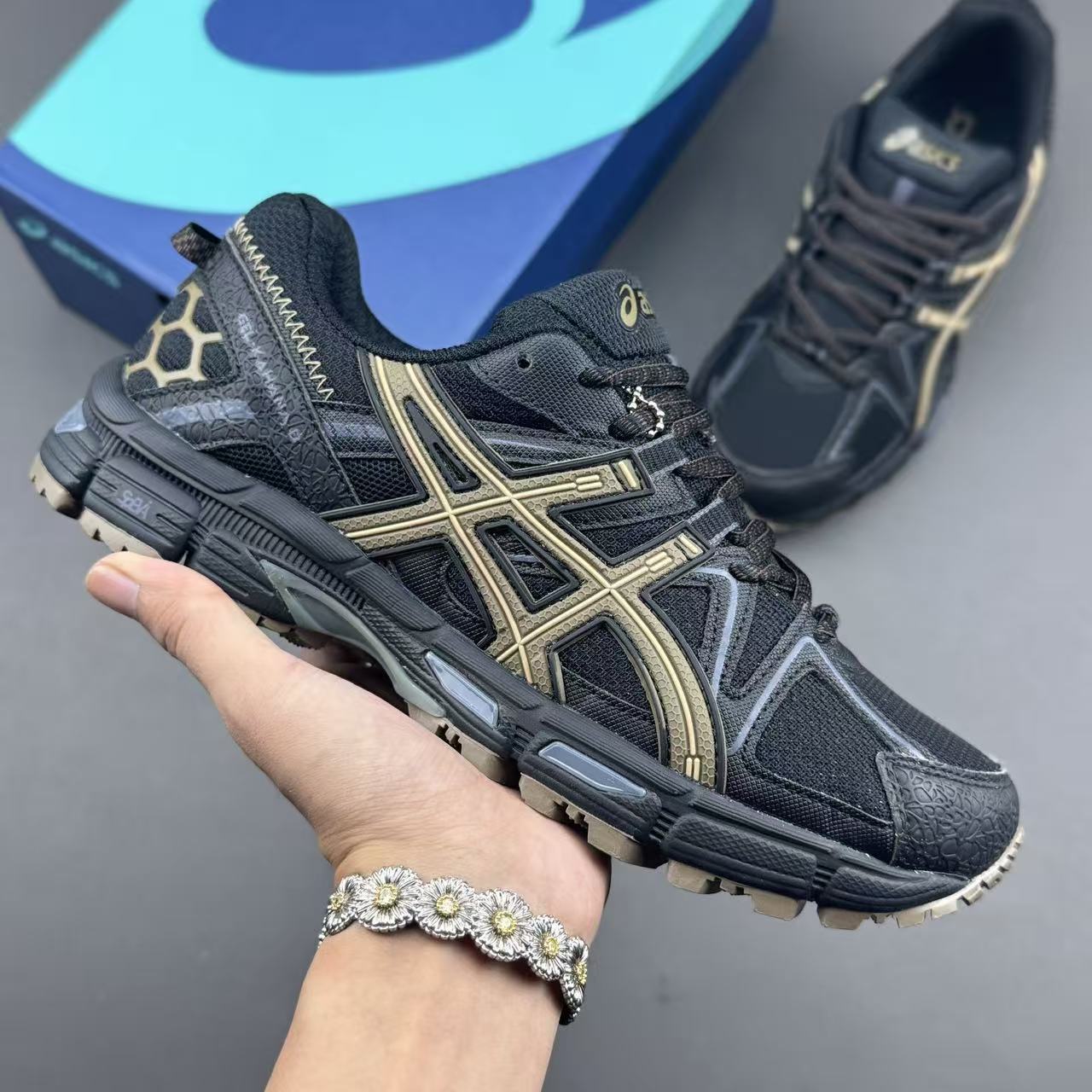ASICS Gel-Kahana 8