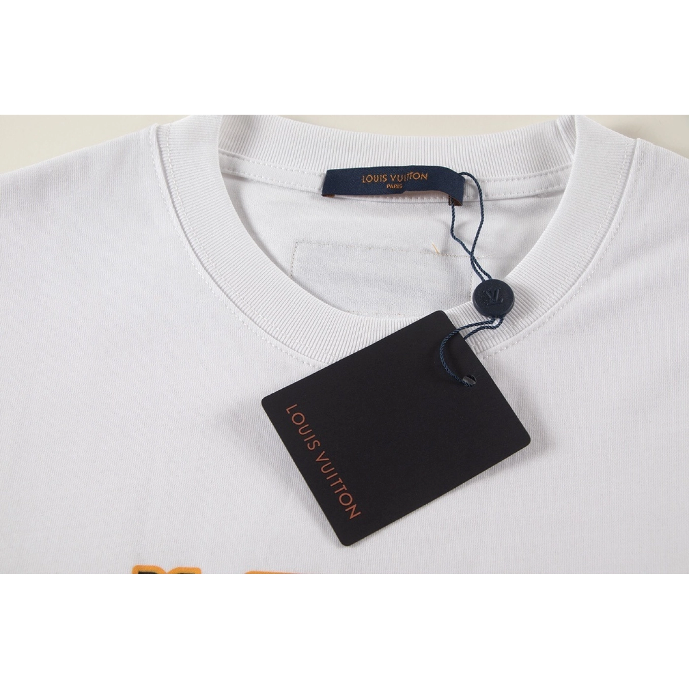 Louis Vuitton T-shirt W2643