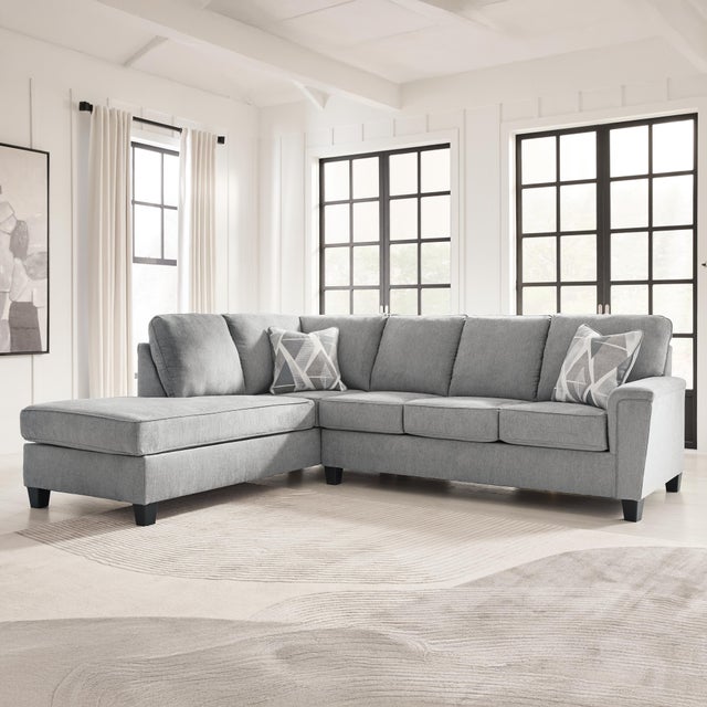 Leeshan 2-Piece Sectional with Chaise