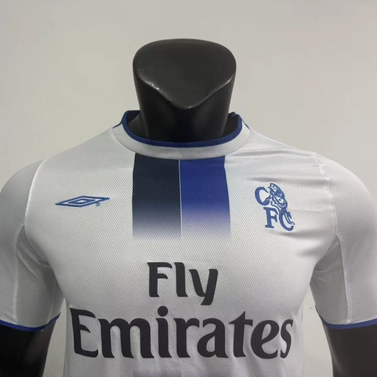 Chelsea away kit