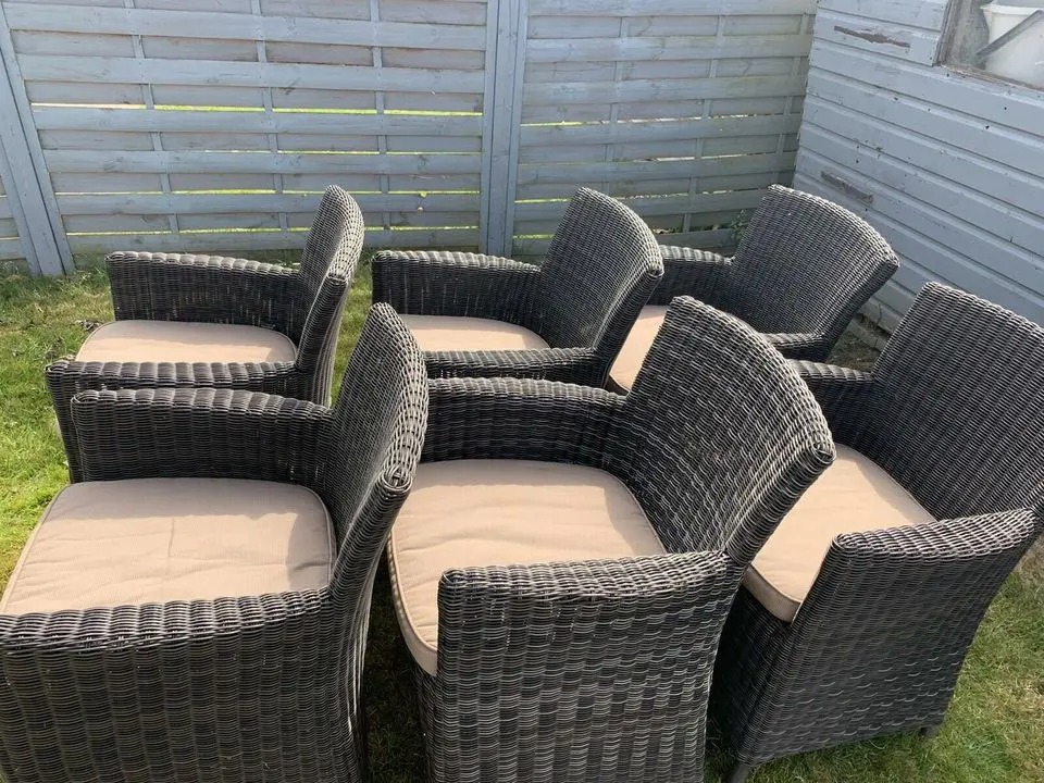 Rattan Garden Dining Table & 6 Chairs with Cushions