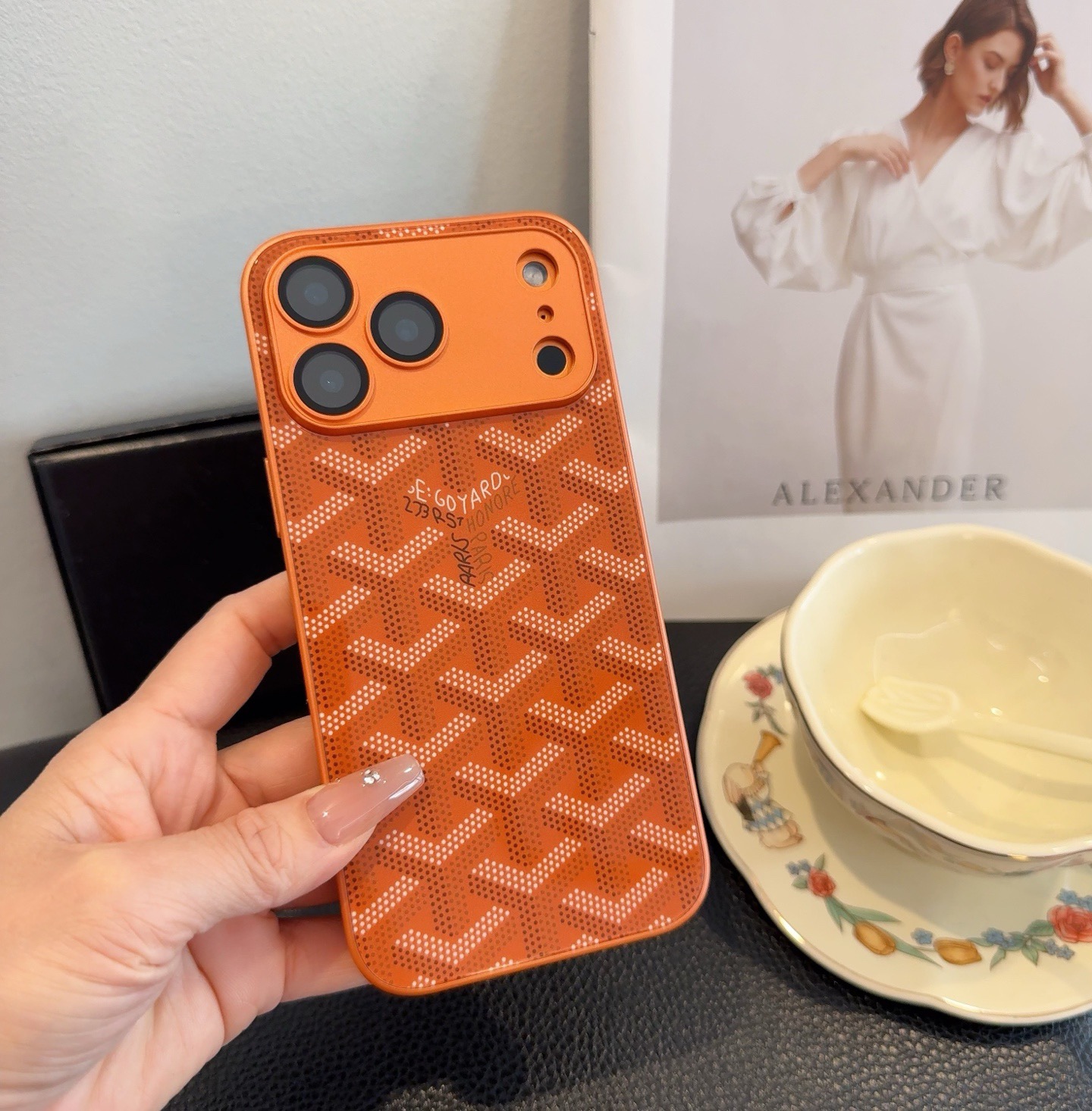 Goyard Classic Monogram Full Coverage Lens Frame Ultra Slim Luxury Phone Case