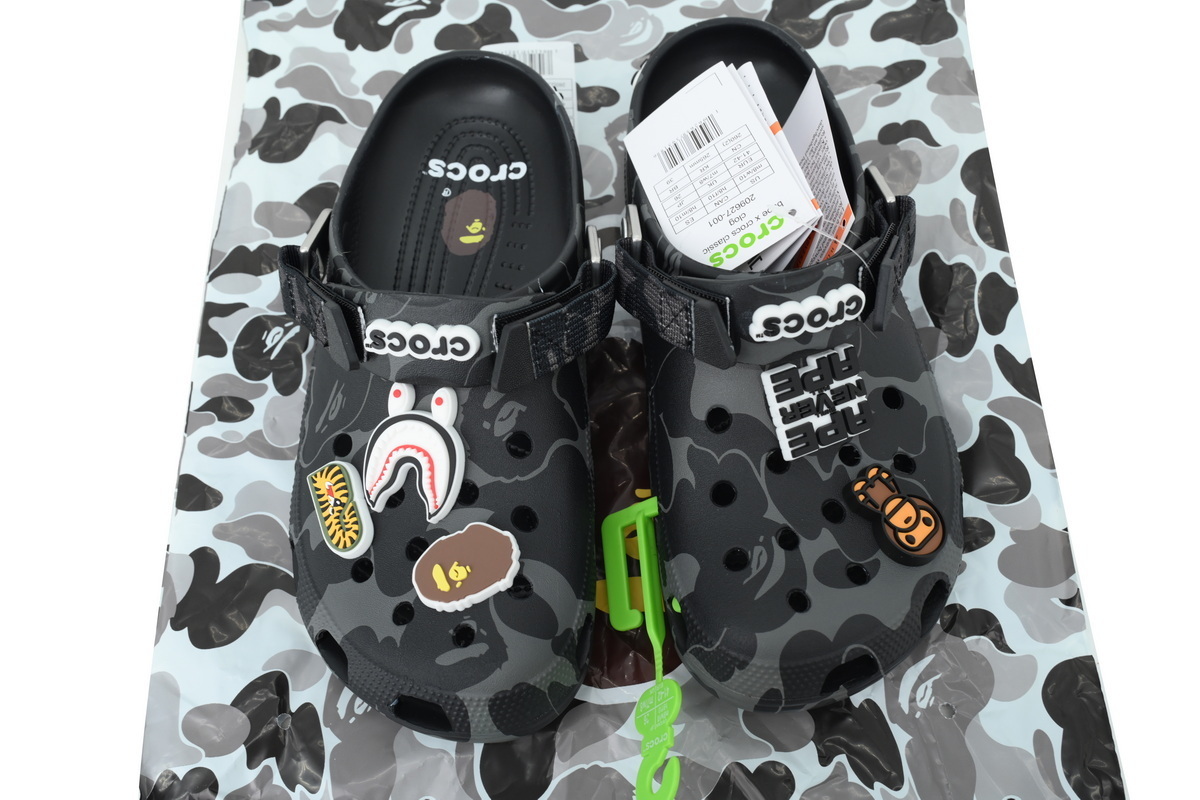 A Bathing Ape BAPE x Crocs Classic Clog ABC Camo Black