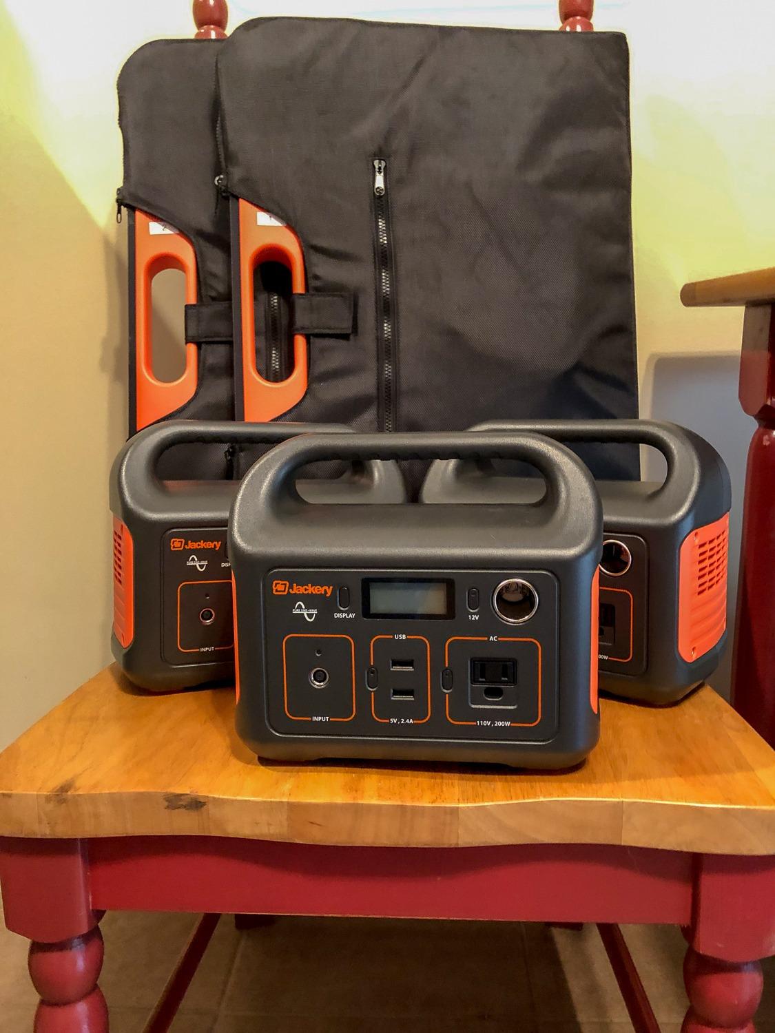 Jackery Portable Power Station Explorer 240