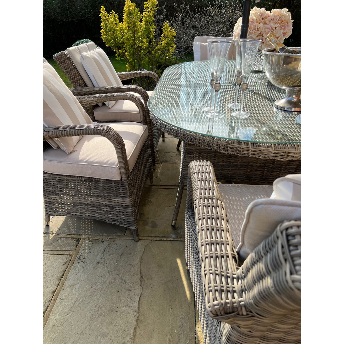 6 Savannah Armchairs 1.8 mtr Oval Set