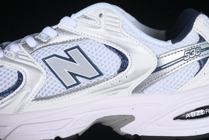 New Balance 530