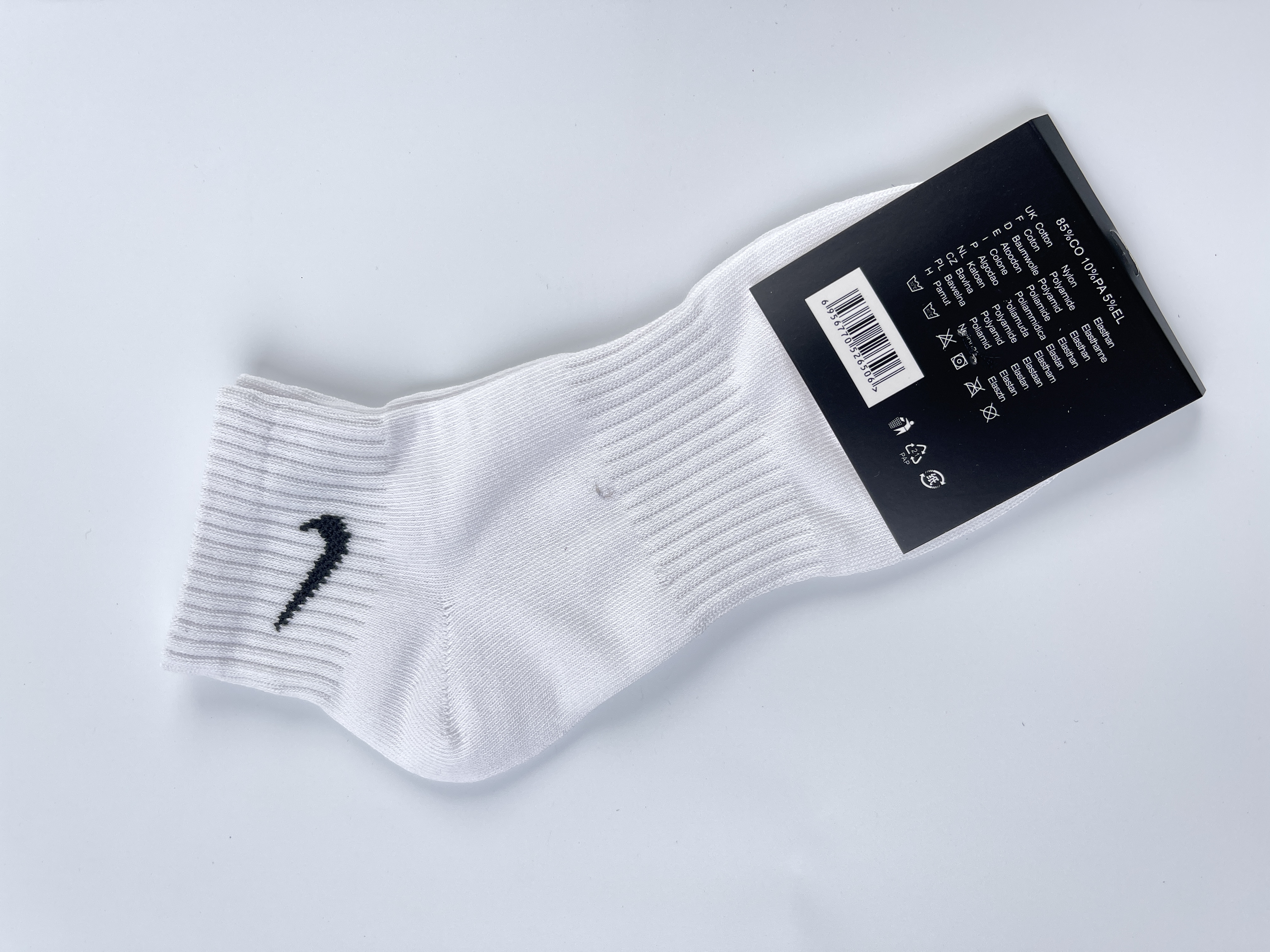 Nike Mid-Crew Socks White Black