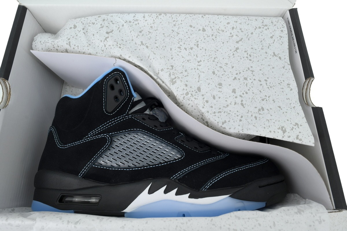 Air Jordan 5 Retro University Blue (2026) DD0587-008 - ogsneaker