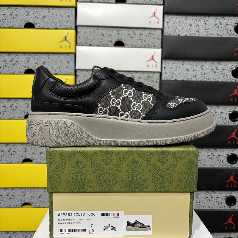 Gucci Chunky Charcoal Black