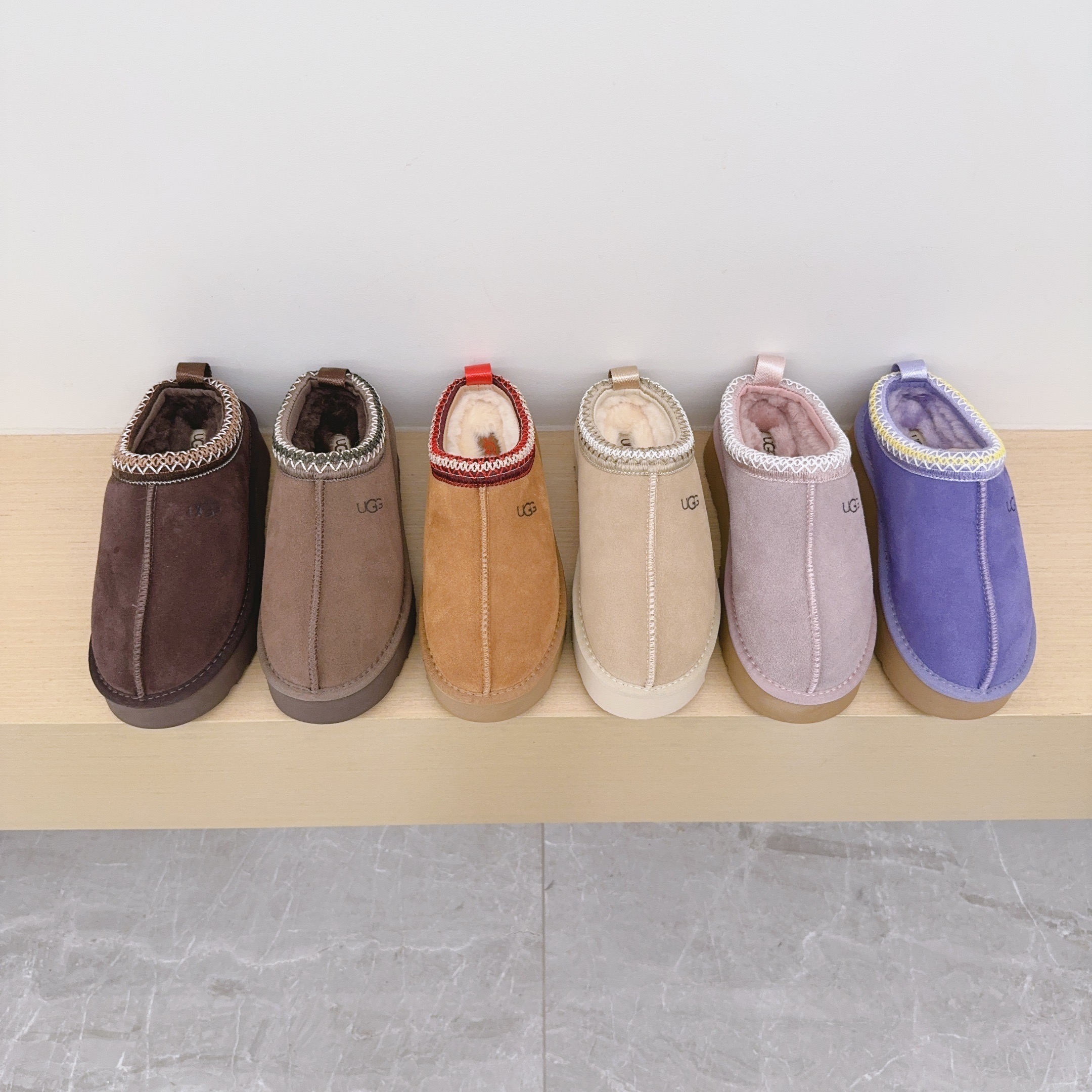 UGG Kids Ethnic Pattern Platform
