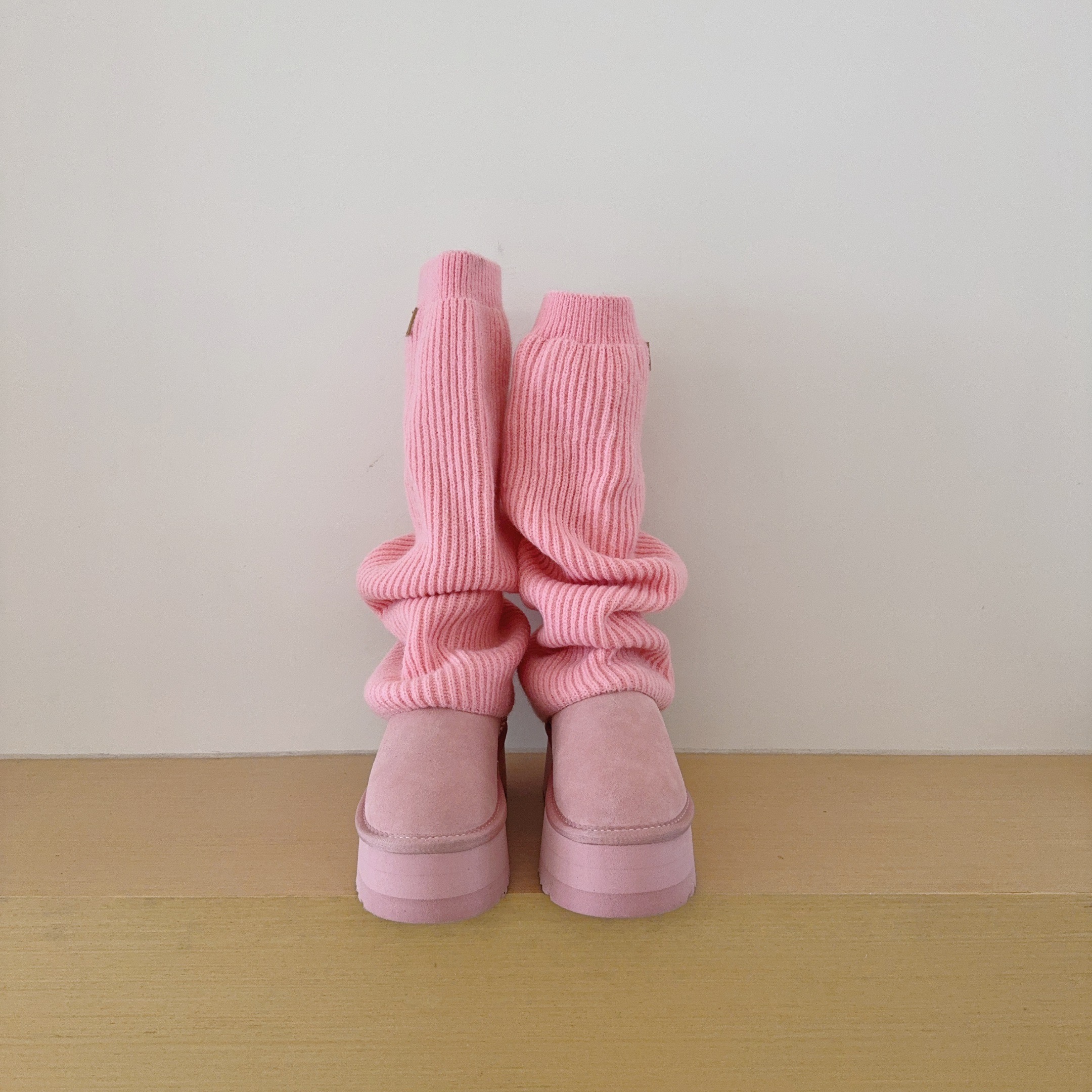 UGG Footwear Style 028